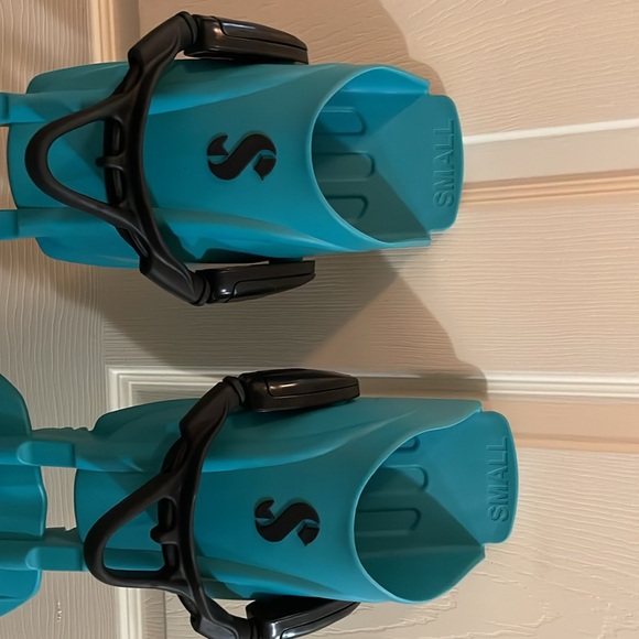 Scubapro Seawing Nova Open Heel
Dive Fins (Blue) - Picture 3 of 4